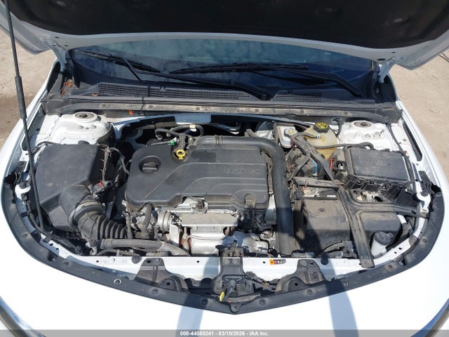 1G1ZC5ST2NF152037 Chevrolet Malibu Fwd 1fl