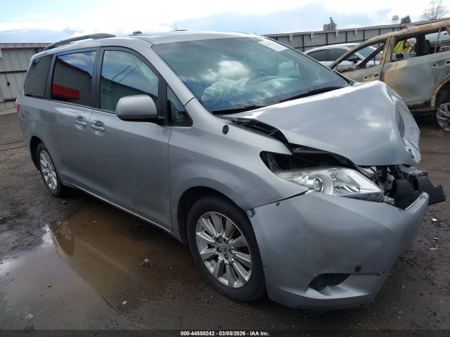 2016 TOYOTA SIENNA 5TDDK3DC6GS130566