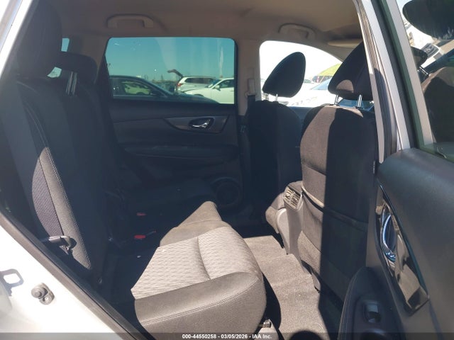 Nissan ROGUE S 2017 KNMAT2MT9HP599494 Image 8