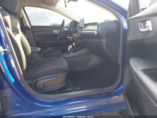 Aukcja sprzedaży 2019 Kia Forte Lxs, vin: 3KPF24AD8KE042827, numer aukcji: 44550289