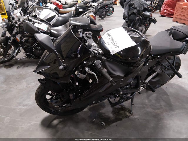 JKBZXJJ17SA028882 Kawasaki Zx636 K