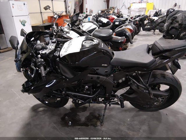 JKBZXJJ17SA028882 Kawasaki Zx636 K