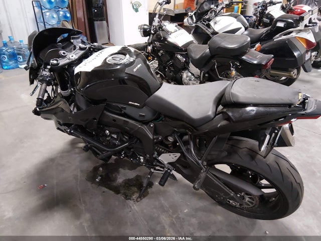 JKBZXJJ17SA028882 Kawasaki Zx636 K