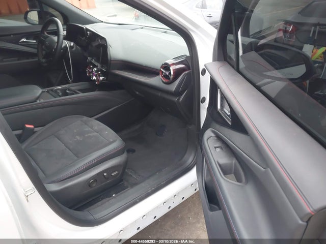 2024 CHEVROLET BLAZER EV 3GNKDCRJ6RS203496 Photo 4