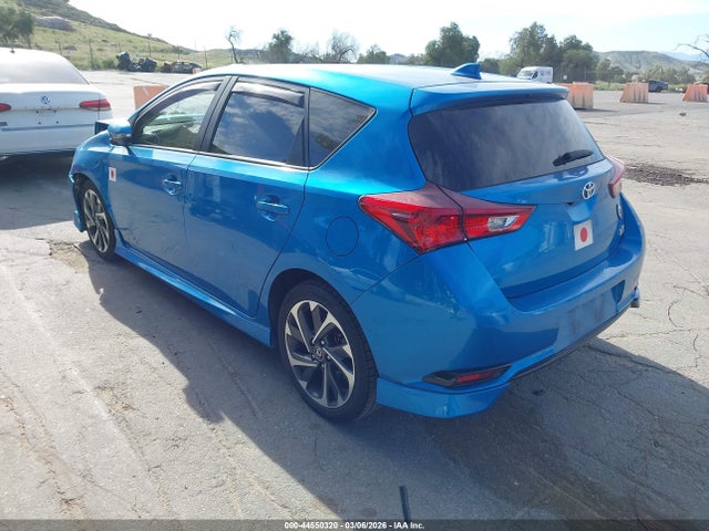 JTNKARJE8JJ574910 Toyota COROLLA IM