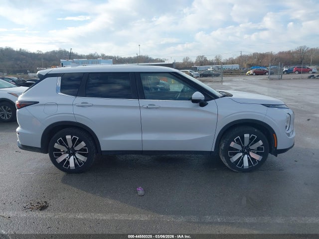 JA4J4VA84SZ042769 Mitsubishi Outlander Se 2.5 S-awc/trail Edition S-awc