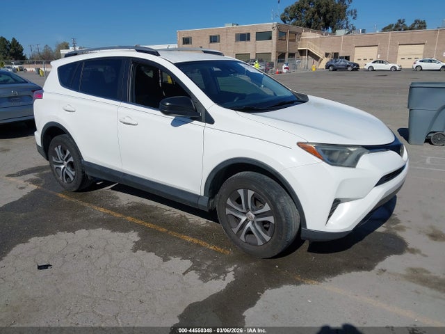 Toyota RAV4 LE 2017 JTMZFREV6HJ703235 main image