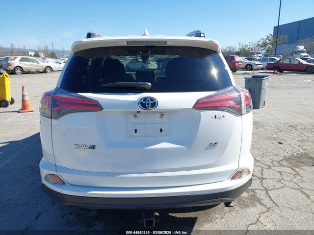 Toyota RAV4 LE 2017 JTMZFREV6HJ703235 Image 16