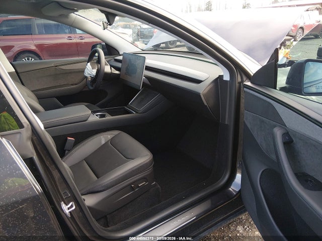 2026 TESLA MODEL Y 7SAYGDEE3TF440877 Photo 4