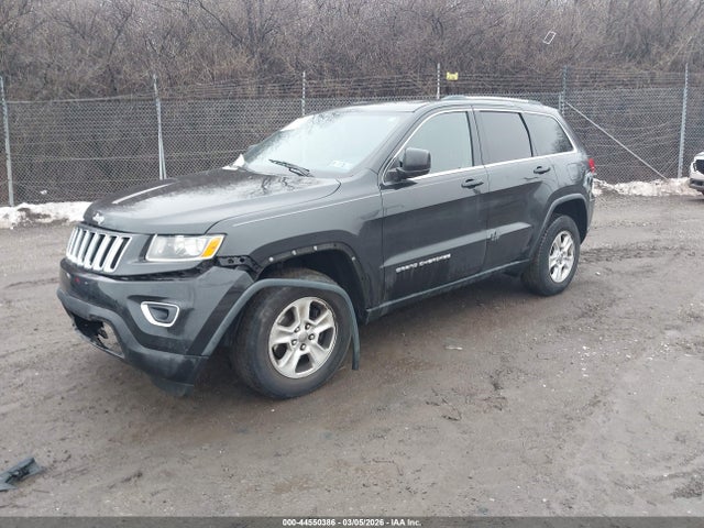 Jeep Grand Cherokee Laredo 2015 1C4RJFAG2FC932081 Image 2