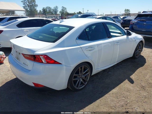 2016 LEXUS IS 200T JTHBA1D29G5029063 Photo 3