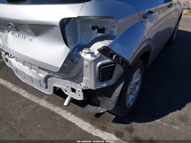 Продажа на аукционе авто 2021 Hyundai Venue Se, vin: KMHRB8A35MU129435, номер лота: 44550496