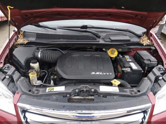 2014 Chrysler Town & Country Touring-l მანქანა იყიდება აუქციონზე, vin: 2C4RC1CGXER178363, აუქციონის ნომერი: 44550517