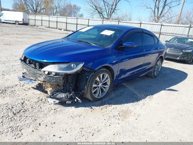 2015 Chrysler 200 S მანქანა იყიდება აუქციონზე, vin: 1C3CCCDG0FN736434, აუქციონის ნომერი: 44550536