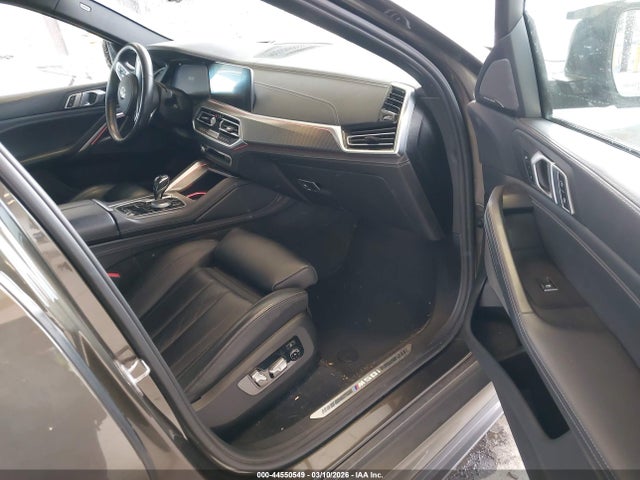 5UXCY8C0XL9B13892 BMW X6 M50i