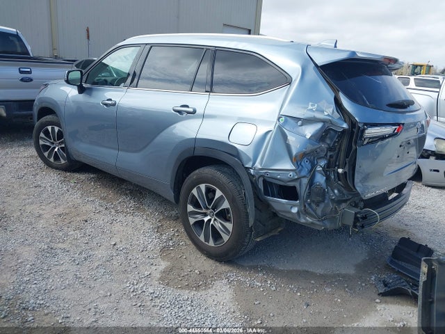 5TDGZRAH0NS095287 Toyota Highlander Xle