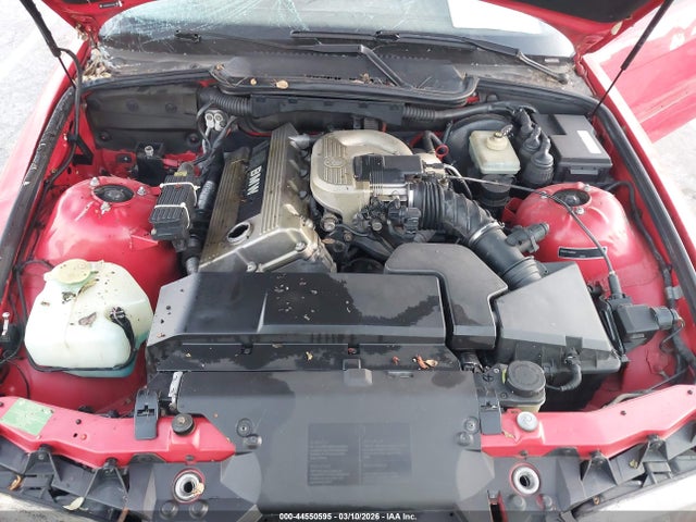 44550595 :رقم المزاد ، WBABE8323TEY30837 vin ، 1996 Bmw 318 Is Automatic مزاد بيع