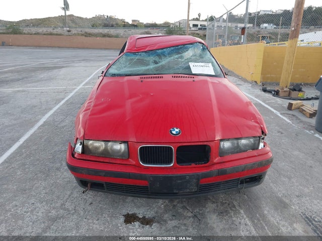 44550595 :رقم المزاد ، WBABE8323TEY30837 vin ، 1996 Bmw 318 Is Automatic مزاد بيع