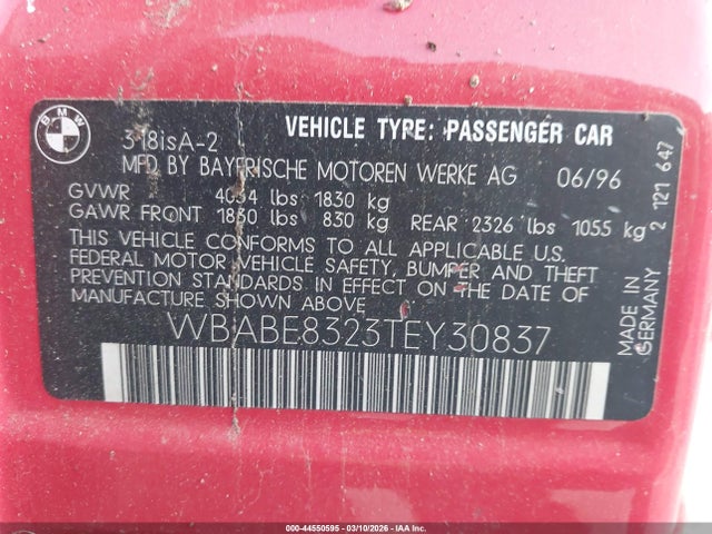 44550595 :رقم المزاد ، WBABE8323TEY30837 vin ، 1996 Bmw 318 Is Automatic مزاد بيع