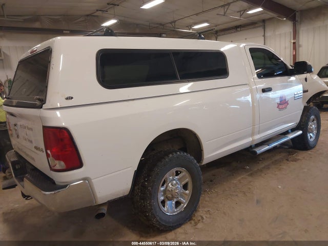 44550617 :رقم المزاد ، 3C6MR5AJ4JG388270 vin ، 2018 Ram 2500 Tradesman  4x4 8' Box مزاد بيع