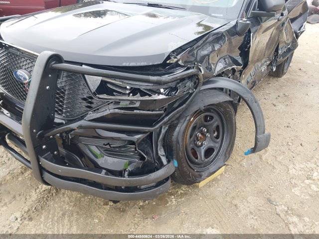 44550624 :رقم المزاد ، 1FM5K8AB9MGA19458 vin ، 2021 Ford Police Interceptor Utility مزاد بيع