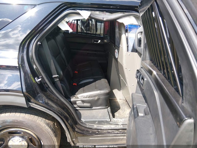 44550624 :رقم المزاد ، 1FM5K8AB9MGA19458 vin ، 2021 Ford Police Interceptor Utility مزاد بيع
