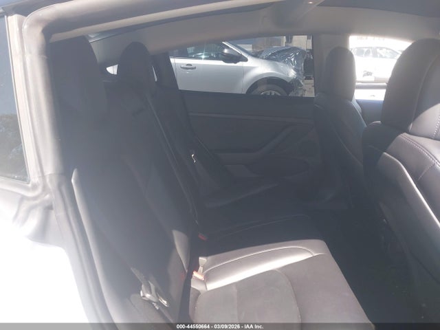 Продаж на аукціоні авто 2022 Tesla Model 3 Rear-wheel Drive, vin: 5YJ3E1EA5NF239655, номер лоту: 44550664