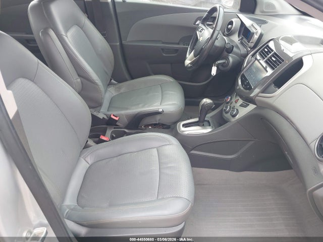 1G1JE5SB5F4149757 Chevrolet Sonic Ltz Auto