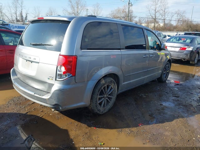 Продажа на аукционе авто 2017 Dodge Grand Caravan Sxt, vin: 2C4RDGCG1HR557398, номер лота: 44550689