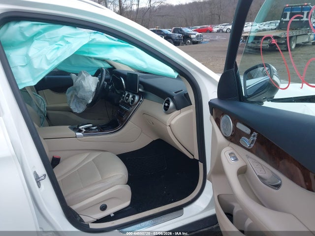 Продаж на аукціоні авто 2019 Mercedes-benz Glc 350e 4matic, vin: WDC0G5EB6KF539428, номер лоту: 44550720