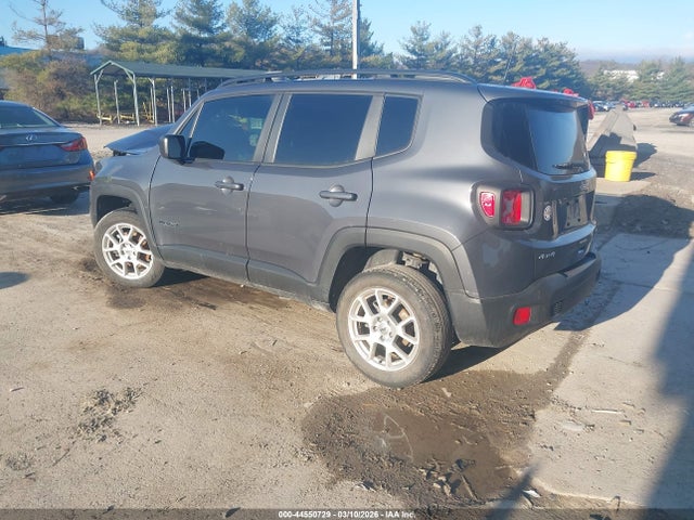 2022 JEEP RENEGADE ZACNJDB18NPN57382 Photo 2