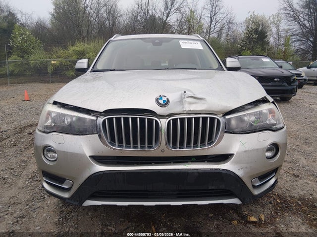 2016 BMW X3 5UXWX9C53G0D75071 Photo 5