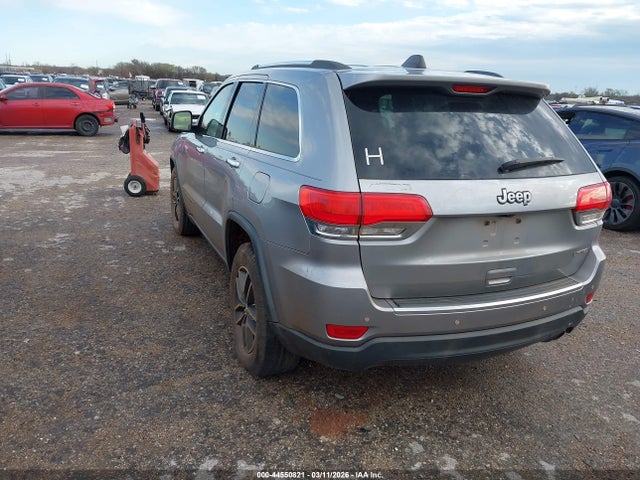 2017 JEEP GRAND CHEROKEE 1C4RJEBGXHC790526 Photo 2