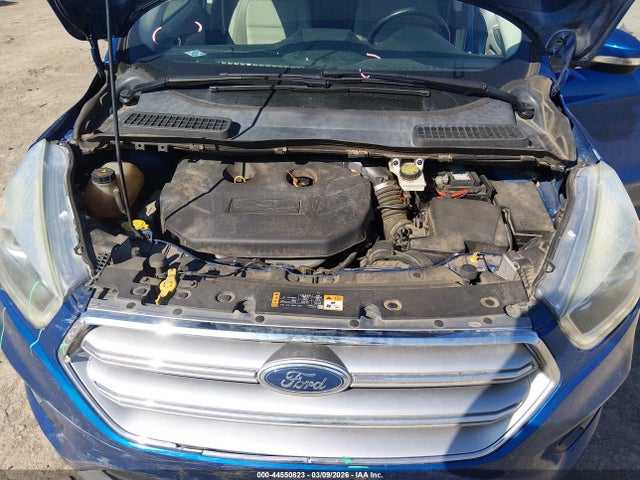 2017 Ford Escape Titanium მანქანა იყიდება აუქციონზე, vin: 1FMCU0J97HUA51932, აუქციონის ნომერი: 44550823