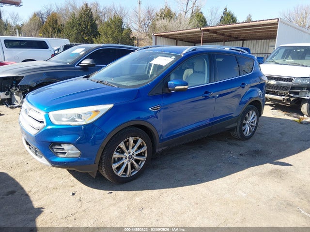 2017 Ford Escape Titanium მანქანა იყიდება აუქციონზე, vin: 1FMCU0J97HUA51932, აუქციონის ნომერი: 44550823