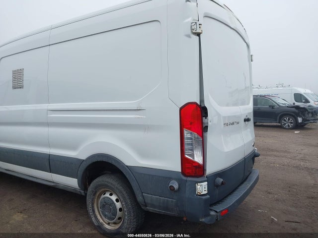 2015 Ford Transit-250 მანქანა იყიდება აუქციონზე, vin: 1FTNR2CM0FKA80712, აუქციონის ნომერი: 44550826