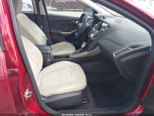 Ford Focus Titanium 2016 1FADP3N28GL345901 Image 5