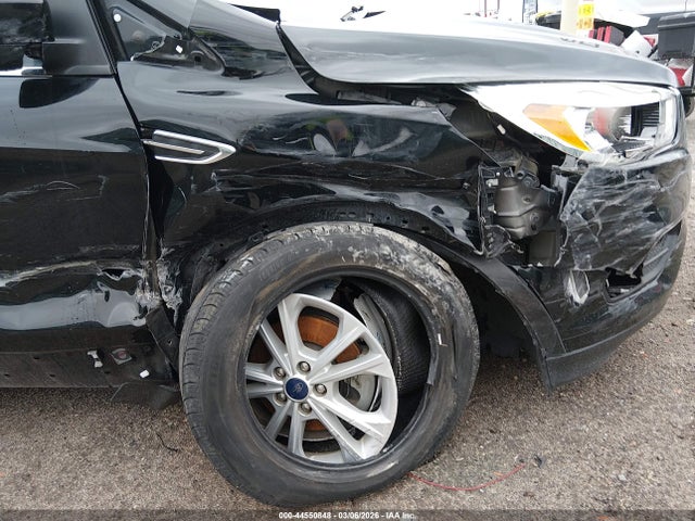 Ford ESCAPE SE 2017 1FMCU0GD8HUD53211 Image 6