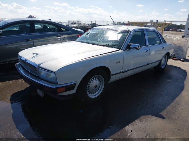 Продаж на аукціоні авто 1992 Jaguar Xj6 Sovereign, vin: SAJHY1740NC651100, номер лоту: 44550849