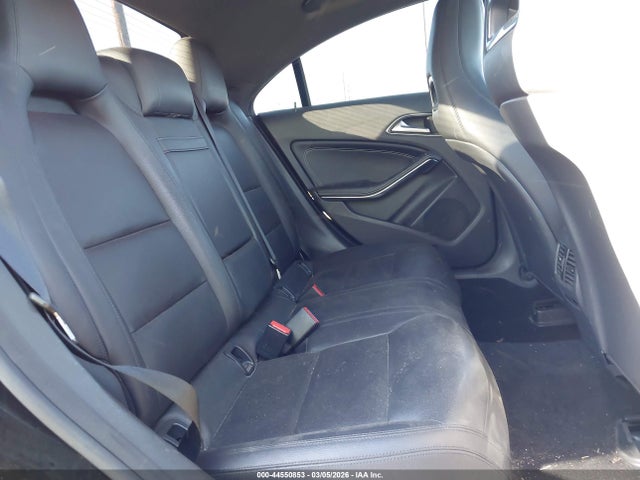 Mercedes-Benz CLA 250 2015 WDDSJ4EBXFN167698 Image 8