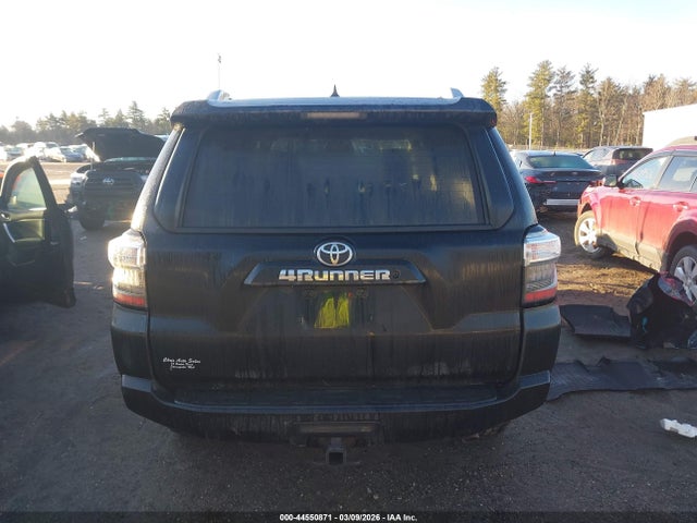 JTEBU5JR8F5253825 Toyota 4RUNNER SR5
