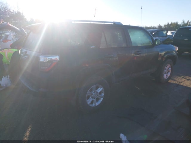 JTEBU5JR8F5253825 Toyota 4RUNNER SR5