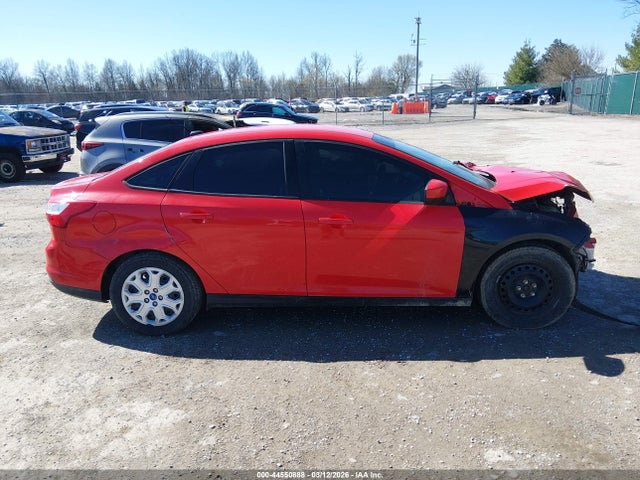 44550888 :رقم المزاد ، 1FAHP3F21CL152676 vin ، 2012 Ford Focus Se مزاد بيع