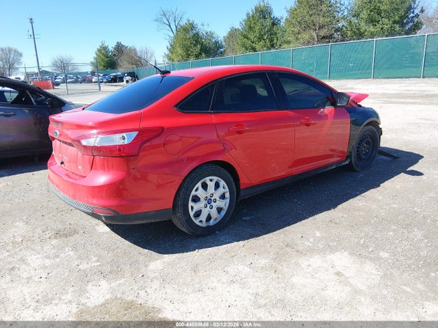 44550888 :رقم المزاد ، 1FAHP3F21CL152676 vin ، 2012 Ford Focus Se مزاد بيع