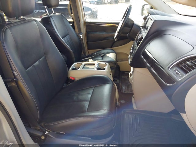 2012 Chrysler Town & Country Touring მანქანა იყიდება აუქციონზე, vin: 2C4RC1BG8CR423255, აუქციონის ნომერი: 44550913