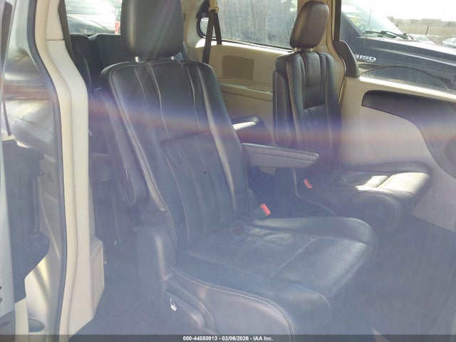 2012 Chrysler Town & Country Touring მანქანა იყიდება აუქციონზე, vin: 2C4RC1BG8CR423255, აუქციონის ნომერი: 44550913