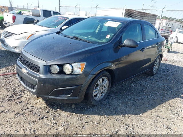 1G1JC5SH2G4184557 Chevrolet Sonic Lt Auto