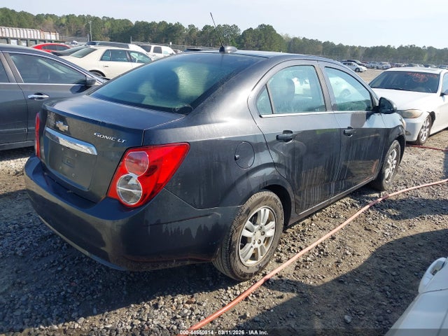 1G1JC5SH2G4184557 Chevrolet Sonic Lt Auto