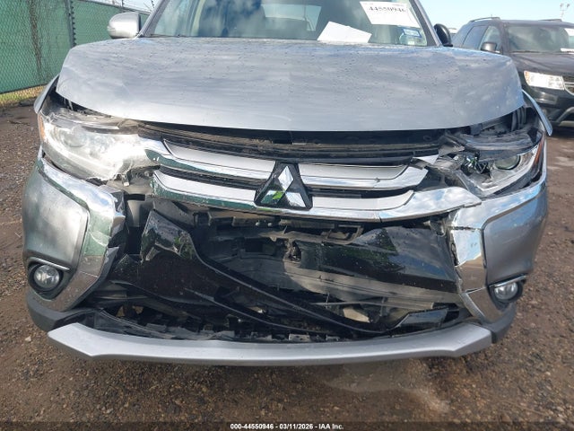 Продаж на аукціоні авто 2017 Mitsubishi Outlander Se, vin: JA4AD3A38HZ041657, номер лоту: 44550946