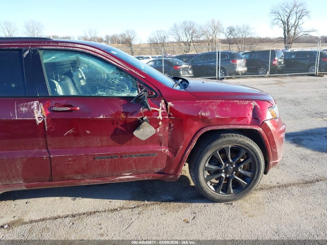 2018 JEEP GRAND CHEROKEE 1C4RJFAG8JC483661 Photo 5